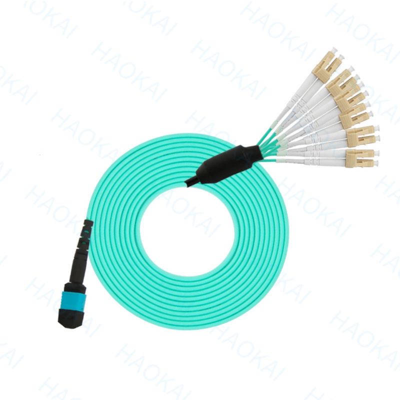 Breakout MPO OM3 Cordón de parche Conector LC Multimodo Cables de parche de fibra óptica